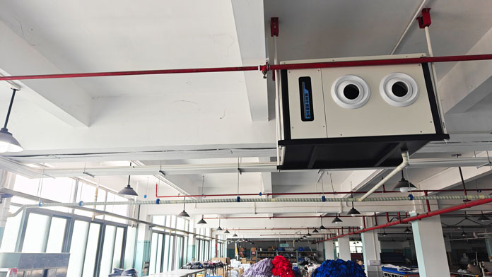 制衣廠整體制冷降溫，應用蒸發(fā)冷省電空調(diào)-臥式射流機組