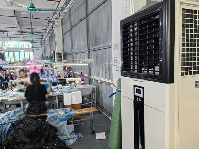 星科工業省電空調-立式軸流機型應用服裝廠車間降溫